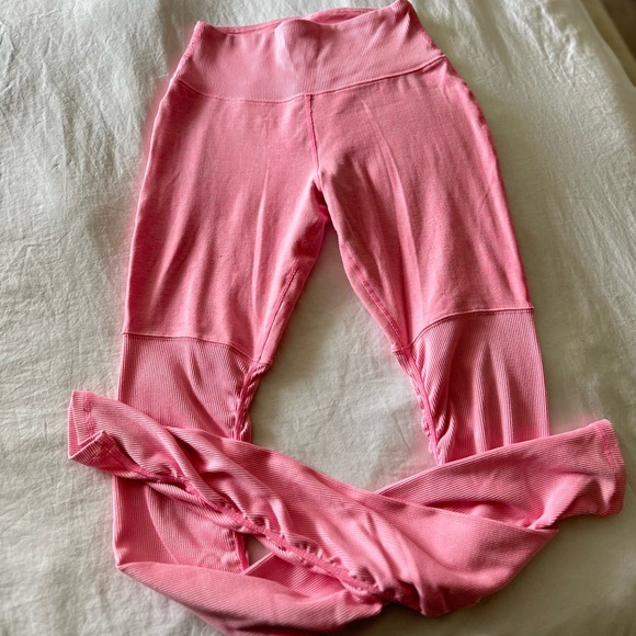 Alo Yoga GODDESS Bra + leggings SET - Picture 12 of 12